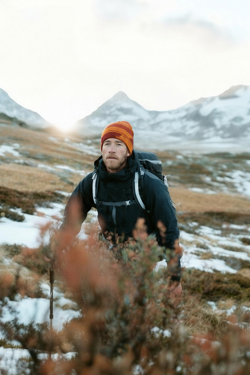 HIKING UND OUTDOOR